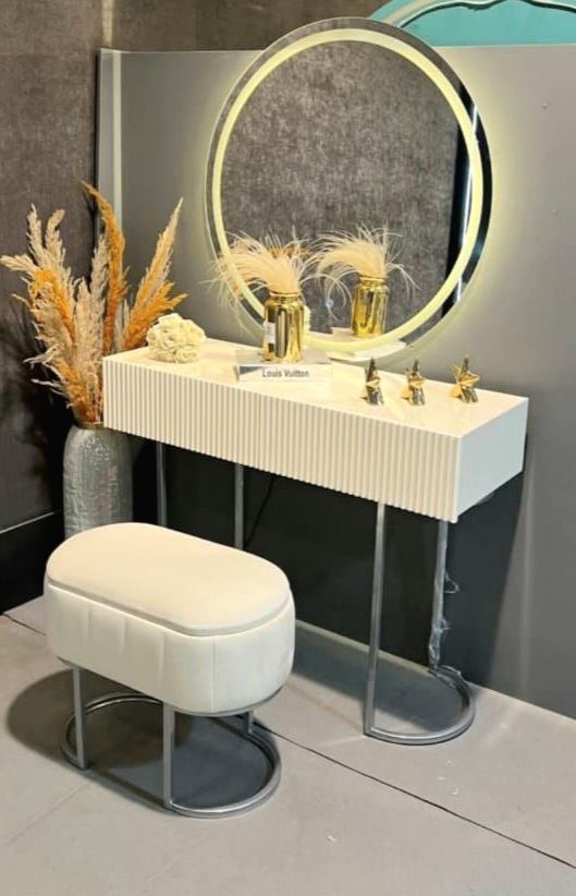 میزارایش پاییه فلزی